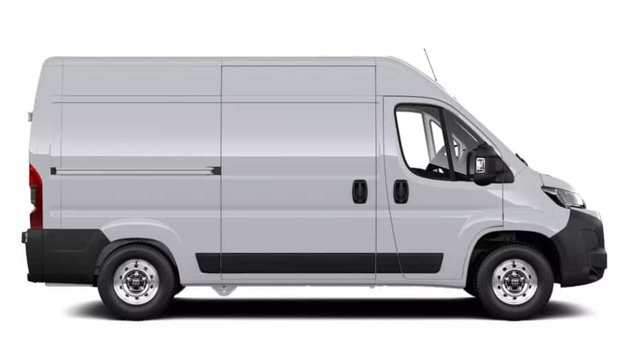 Renting De Furgonetas Toyota ProaceMAX 2.2D 103kW (140CV) 6MT VAN L2 H2 3.5 GX Blanco Polar