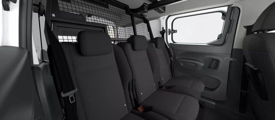 Renting De Furgonetas Toyota Proace CityCombi 50kW EV N1 L2 GX Blanco Polar